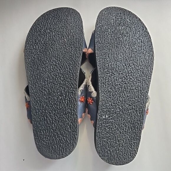 Free People Wildflowers Crossband Sandals Embroidered Floral Leather Slide 38.5 - Picture 6 of 7